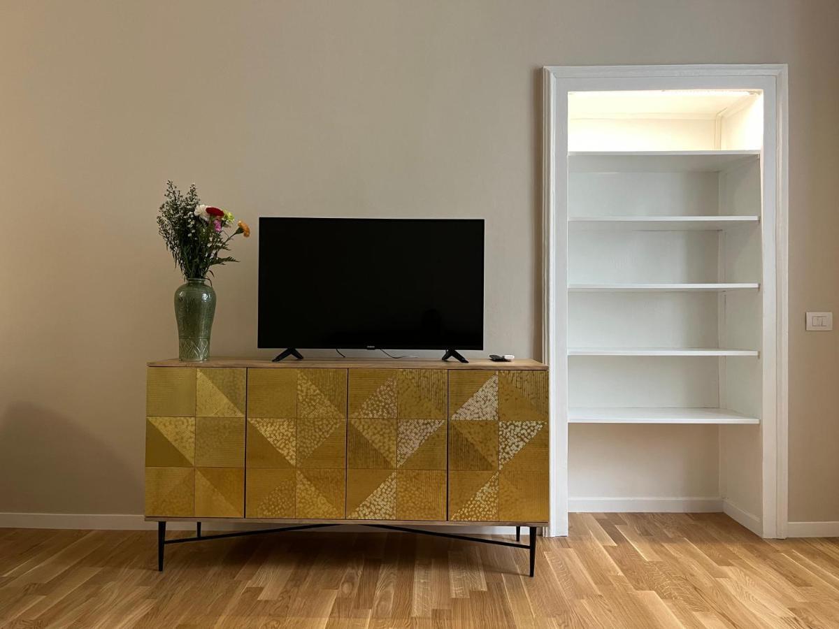 Regina By The Blue Twins Apartments Milano 외부 사진
