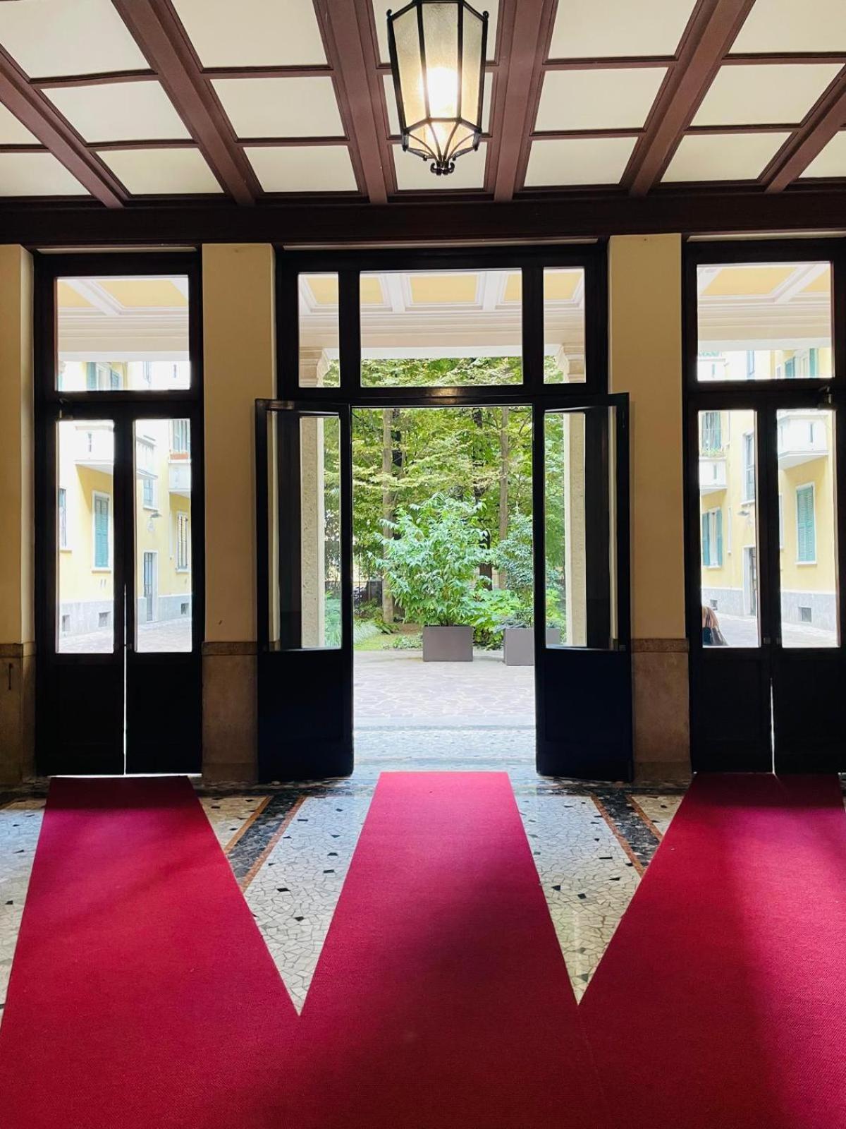 Regina By The Blue Twins Apartments Milano 외부 사진